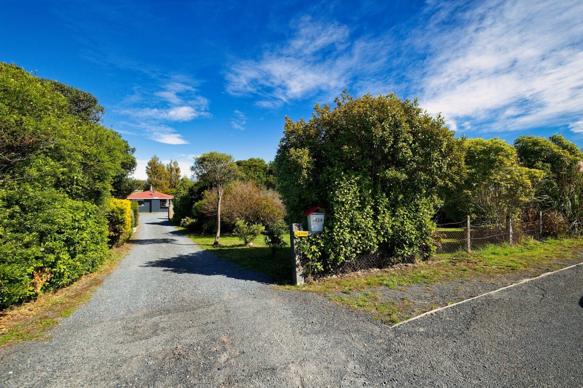 123A Beach Road, Kaikoura - Carousel 2