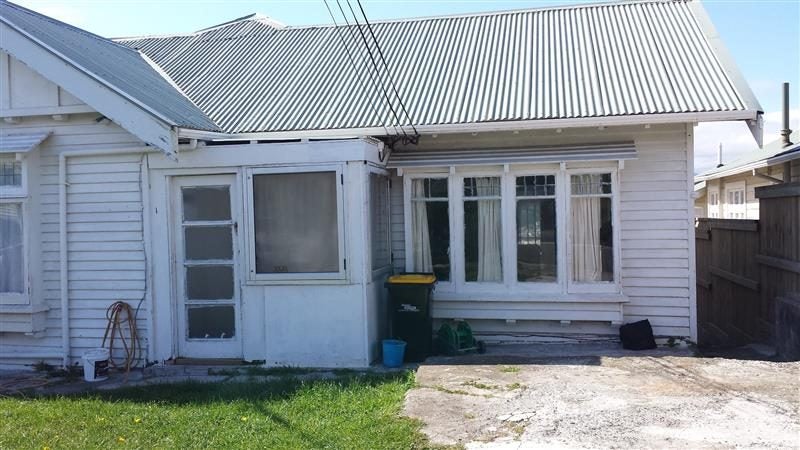27 Tirangi Road, Rongotai, Wellington - Carousel 1