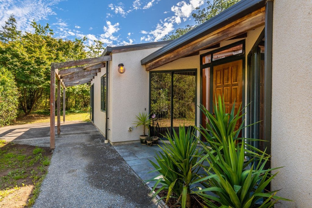 832 Hoskyns Road, Christchurch - Carousel 2