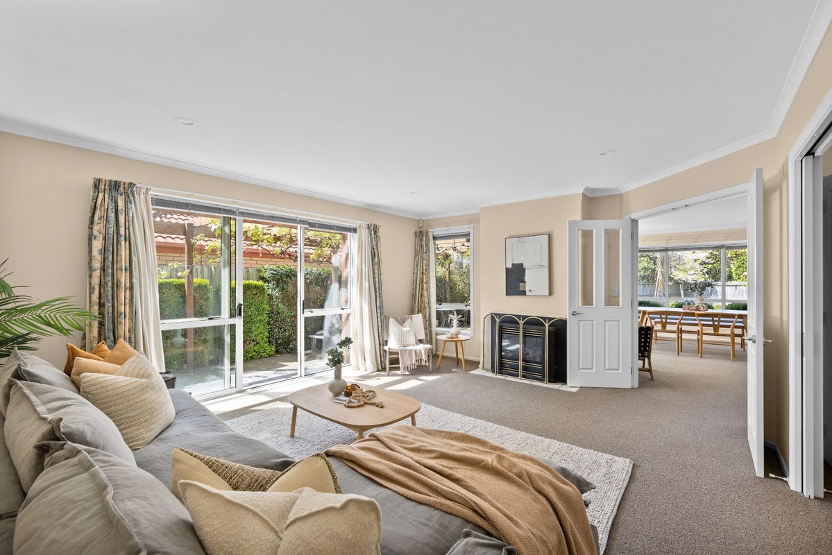 14 Cayman Close, Shirley, Christchurch - Carousel 2