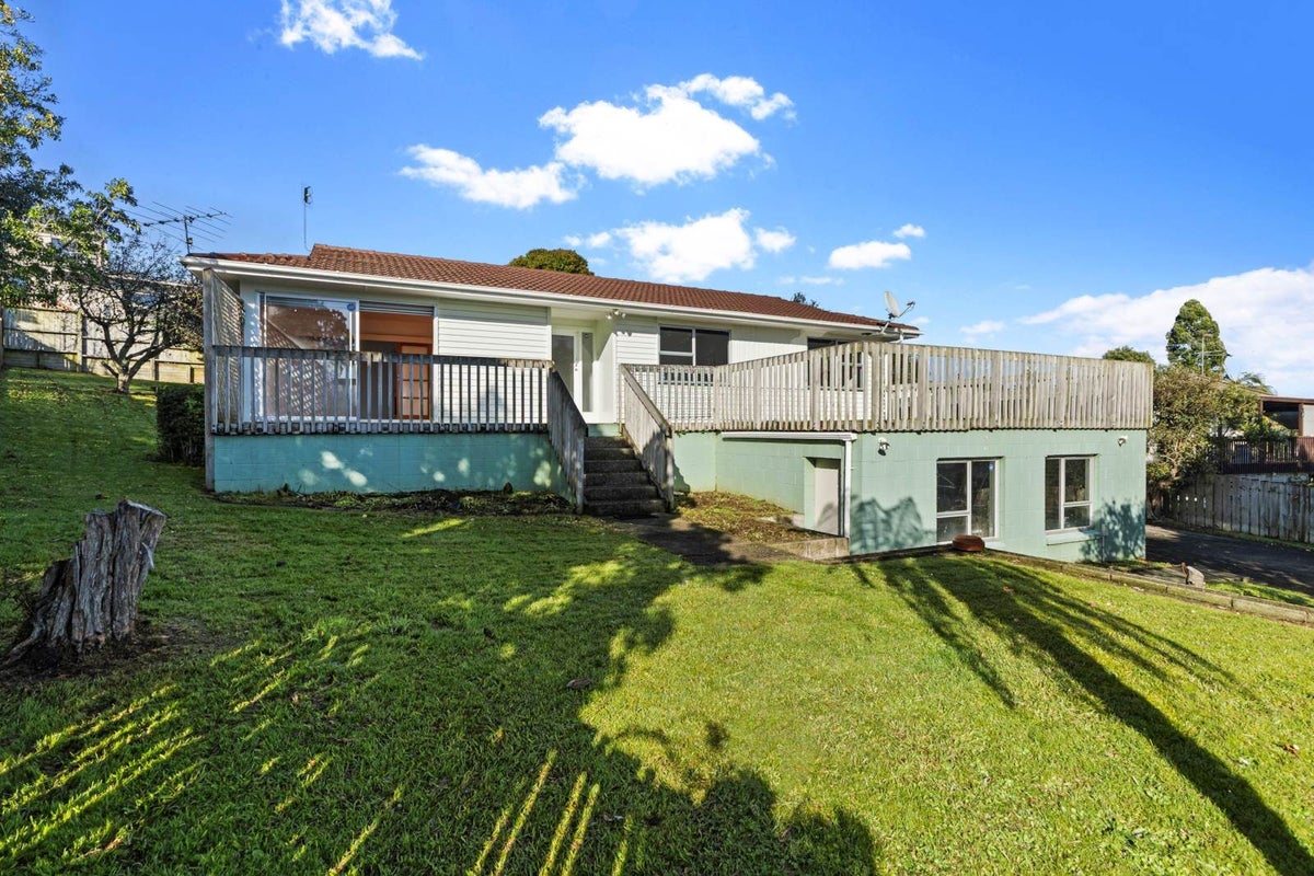 47 Mack Place, Red Hill, Papakura - Carousel 1
