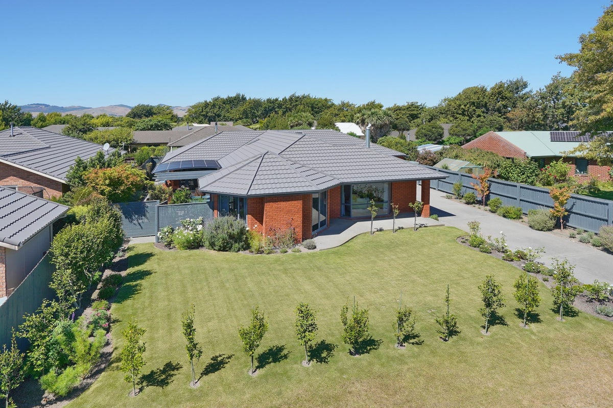 4 Edwin Trent Drive, Prebbleton, Prebbleton - Carousel 1