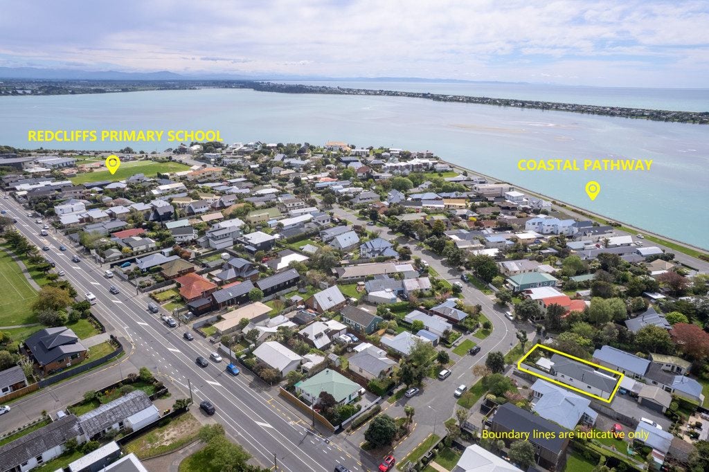 2/8 Celia Street, Redcliffs, Christchurch - Carousel 19