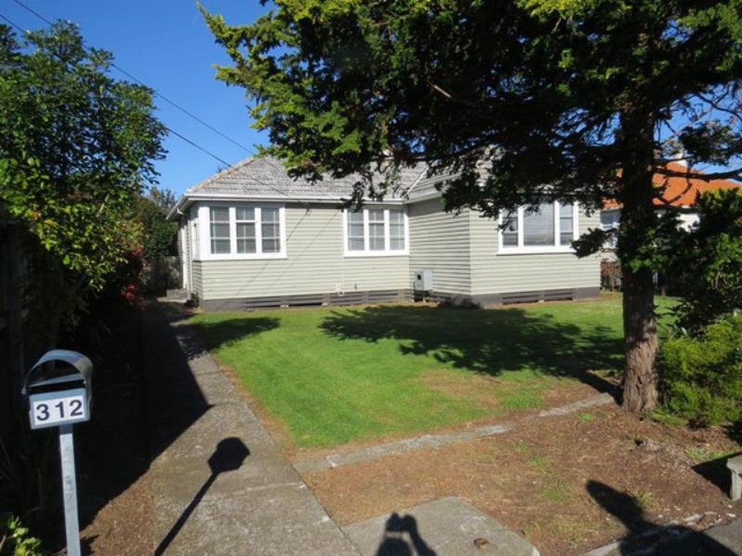 312 Carrington Street, Vogeltown, New Plymouth - Carousel 1