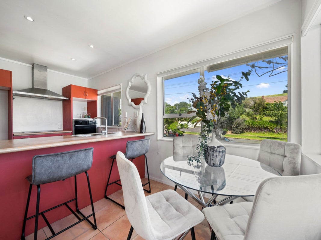 1/32 Taylor Road, Mangere Bridge, Auckland - Carousel 2