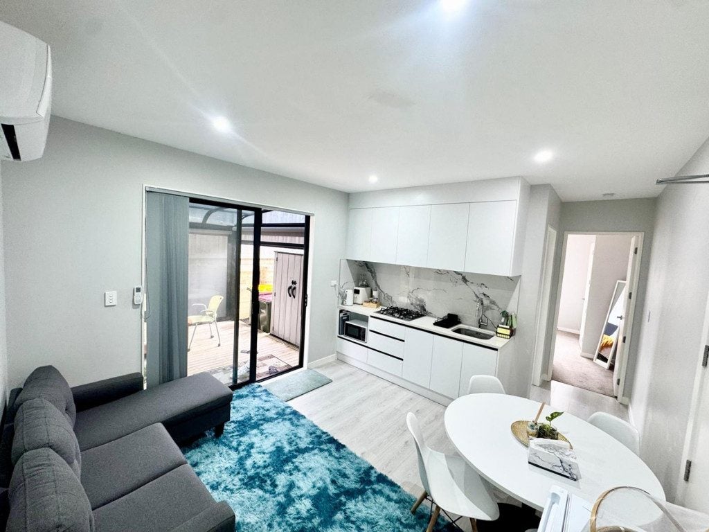 5 Kate Duncan Drive, Swanson, Auckland - Carousel 2