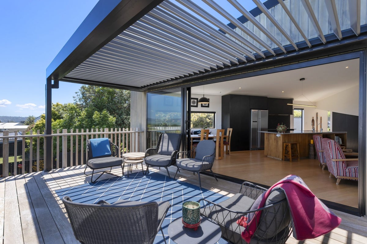 10A Pikitea Road, Mangere Bridge, Auckland - Carousel 2