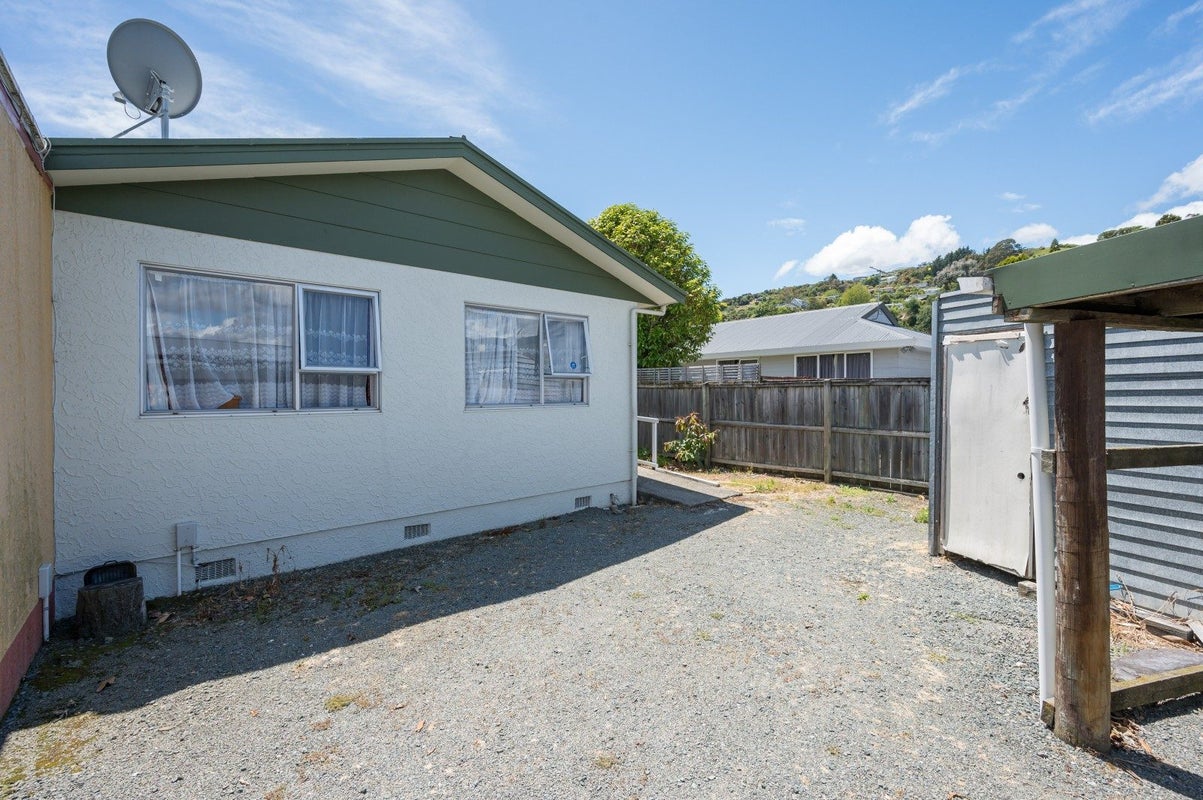 3/14 Parkers Road, Tahunanui, Nelson - Carousel 14