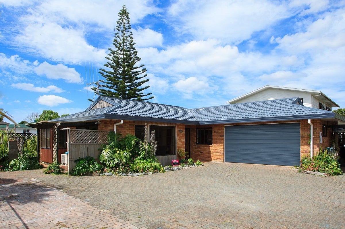 4 Denby Crescent, Tikipunga, Whangarei - Carousel 2