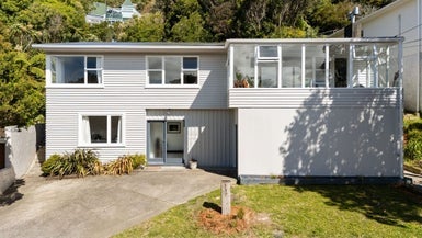 157 Mairangi Road, Wilton, Wellington - Carousel 1