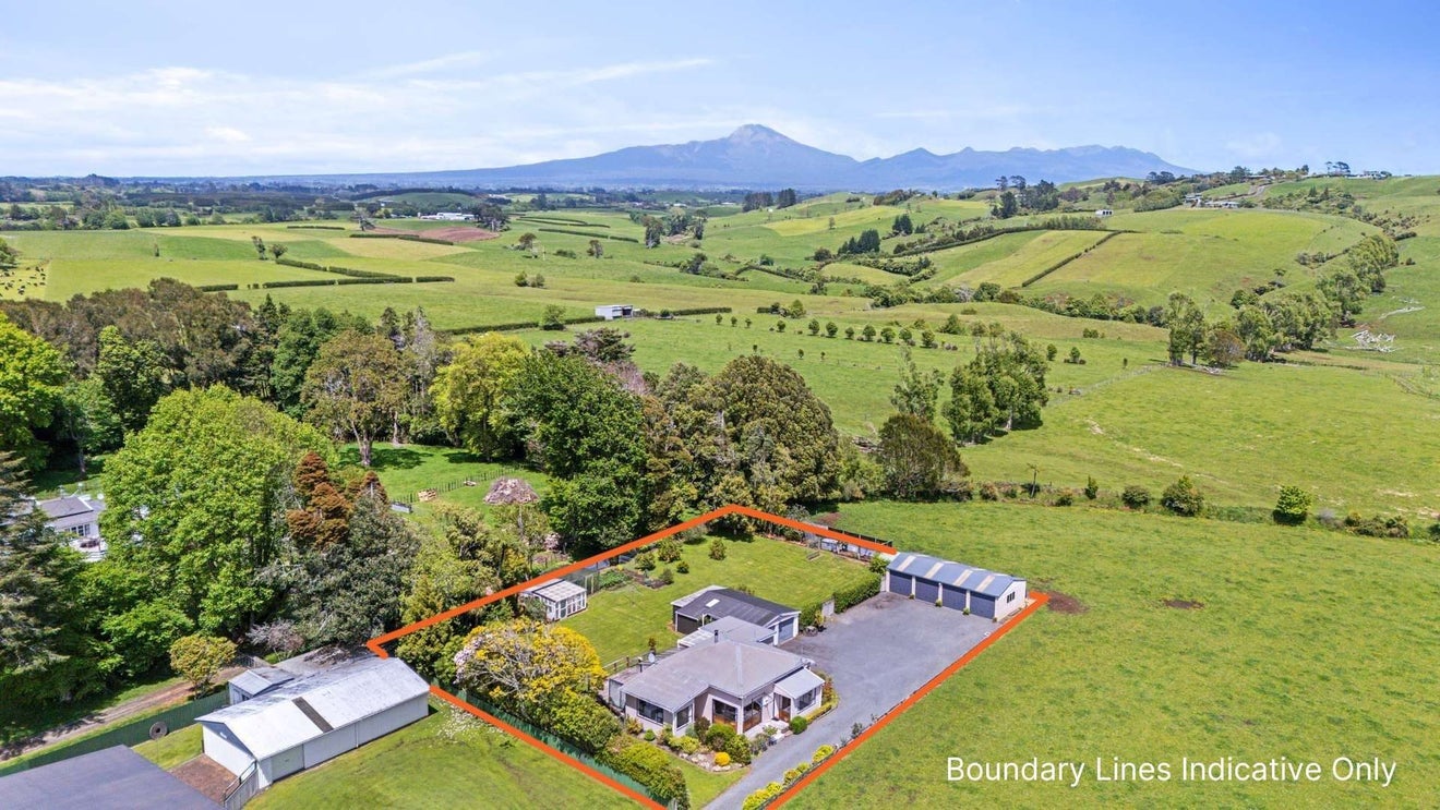 1038 Mountain Road, Waiongana, Inglewood - Carousel 1