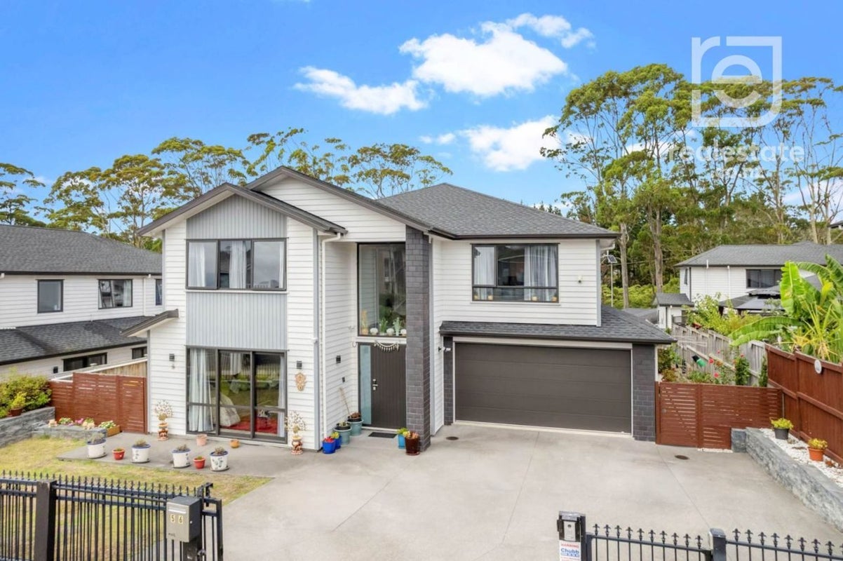 56 Mettam Drive, Swanson, Auckland - Carousel 1
