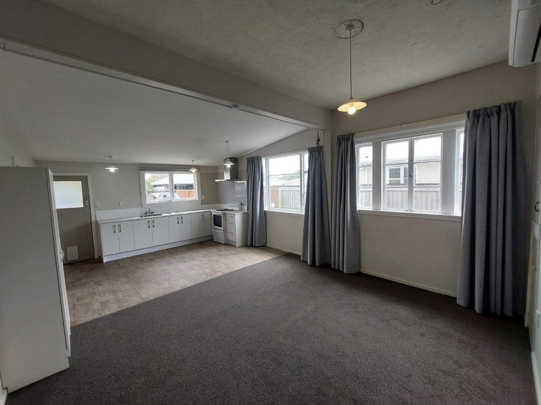 104 Oram Avenue, New Brighton, Christchurch - Carousel 1