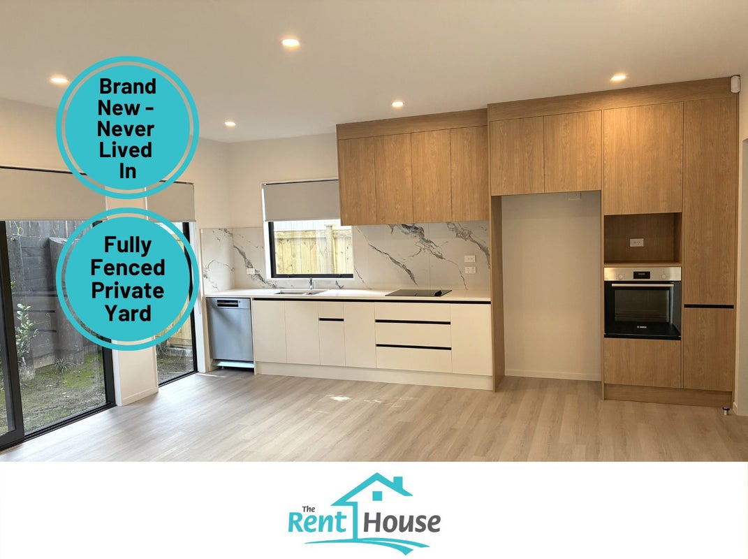 11E Glenfinn Place, Massey, Auckland - Carousel 1