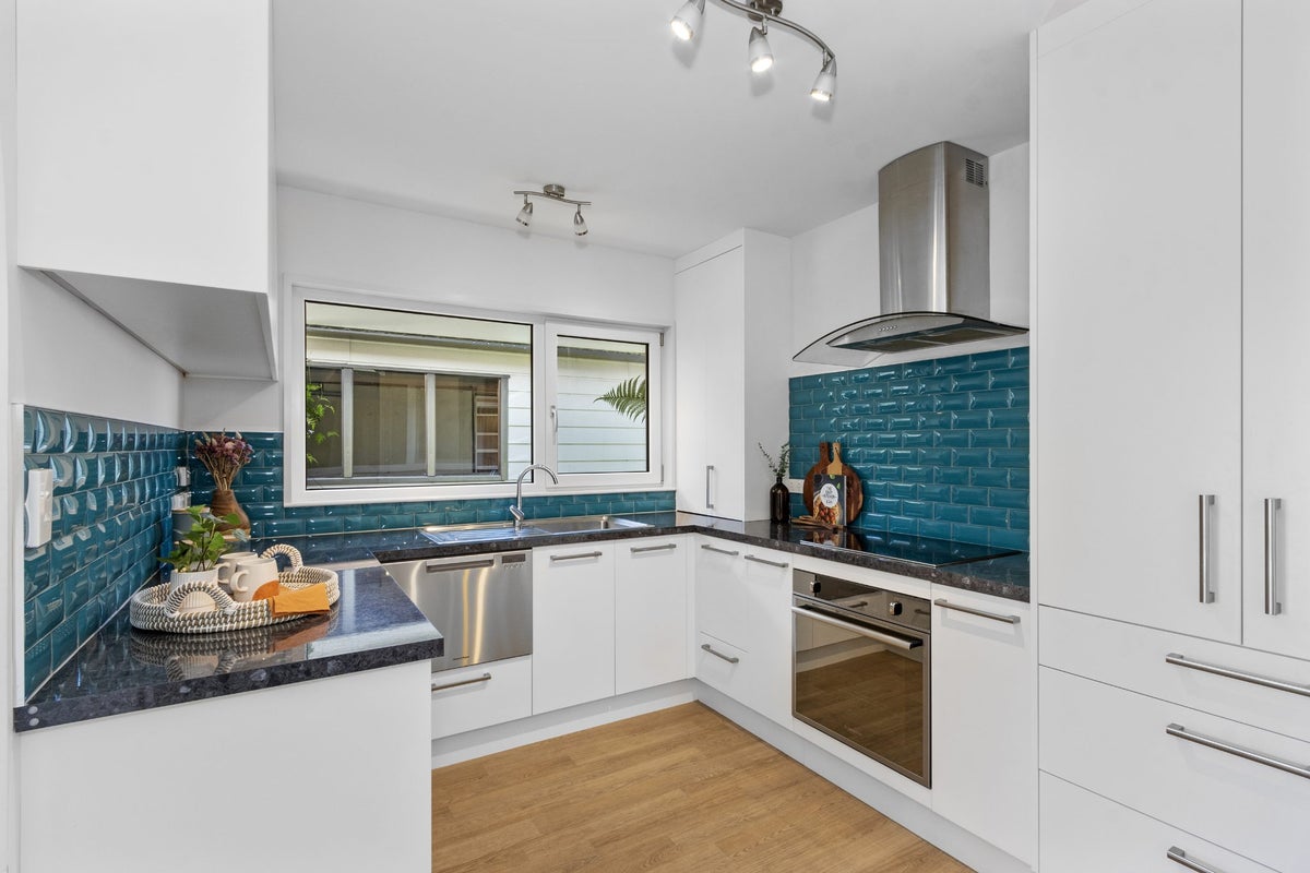 5/18 Field Terrace, Upper Riccarton, Christchurch - Carousel 2
