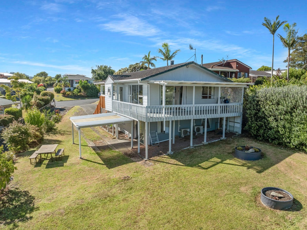 9 Lockesley Place, Onerahi, Whangarei - Carousel 2