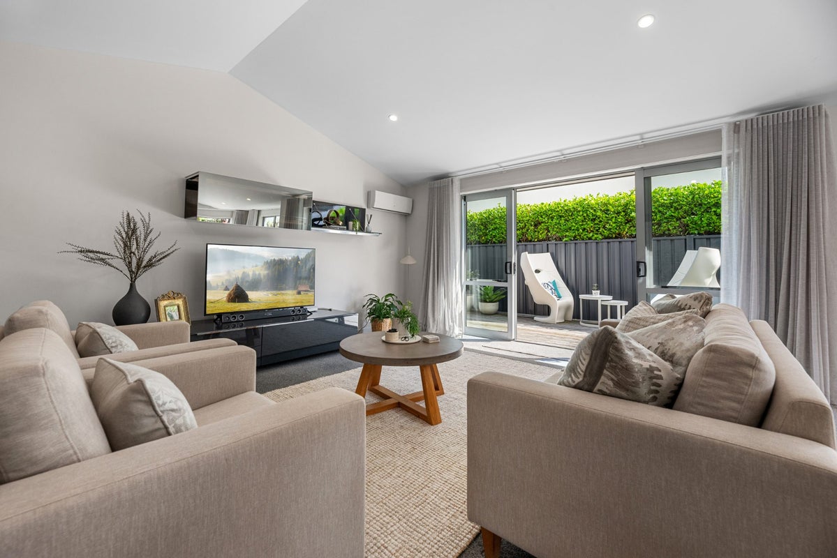 94A Milton Road, Otumoetai, Tauranga, Bay Of Plenty - Carousel 2