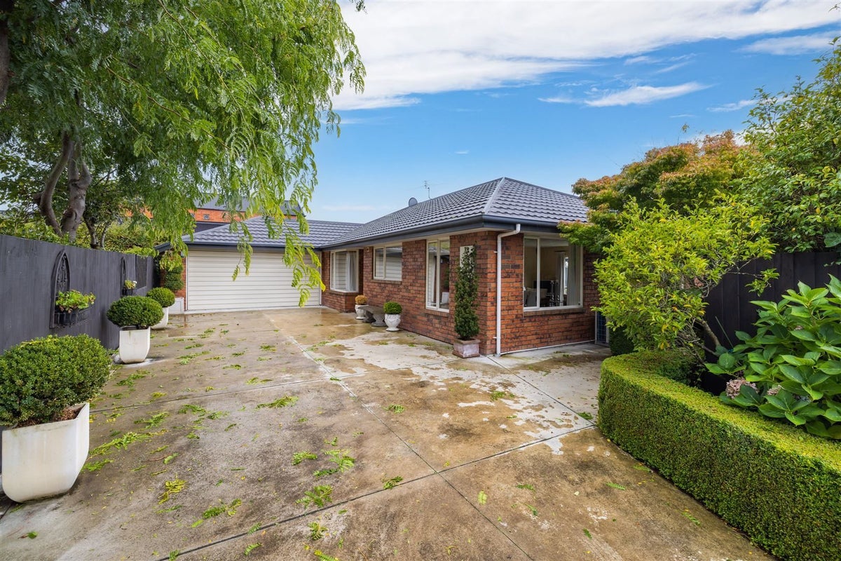 117 Idris Road, Strowan, Christchurch - Carousel 14