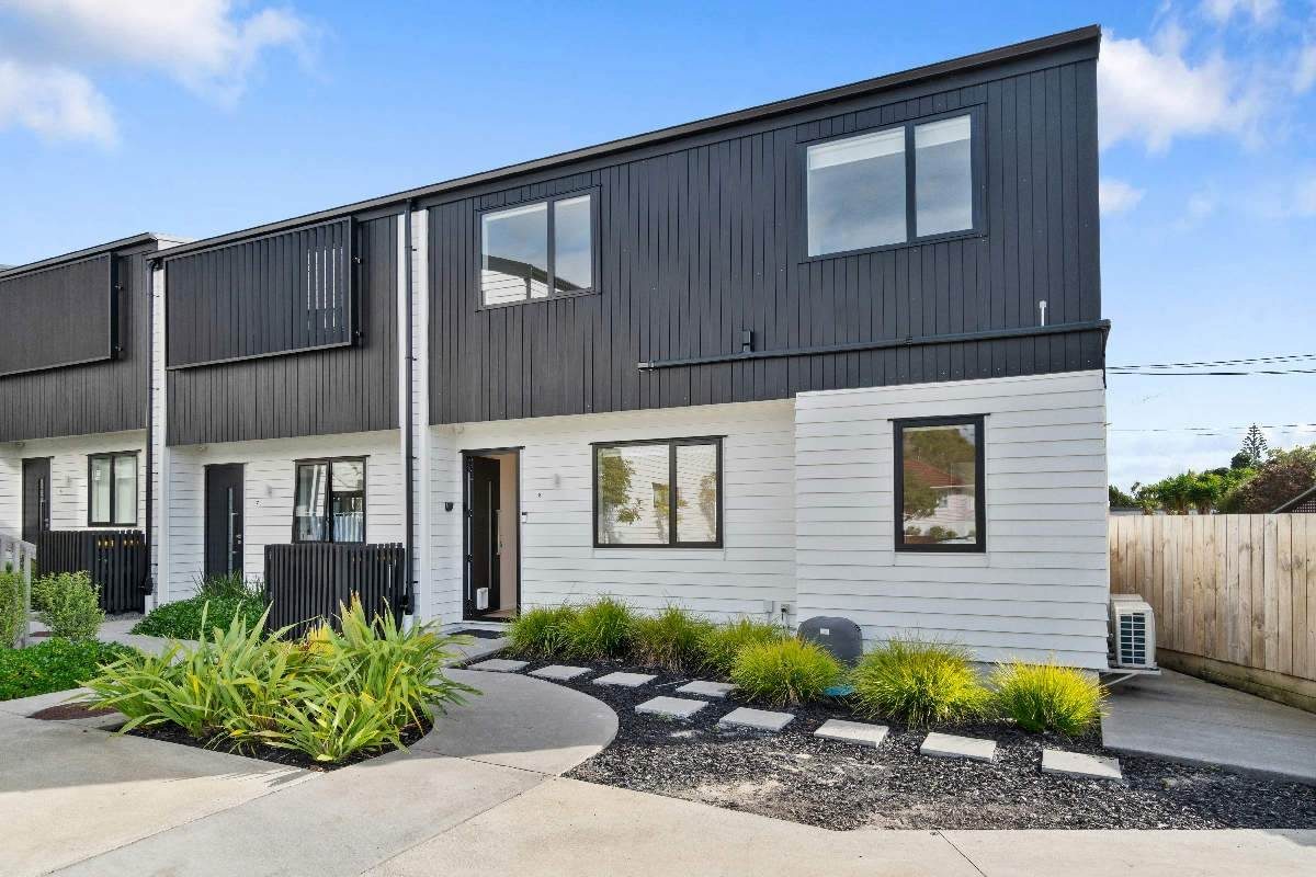 8/56 Salisbury Road, Birkdale, Auckland - Carousel 1
