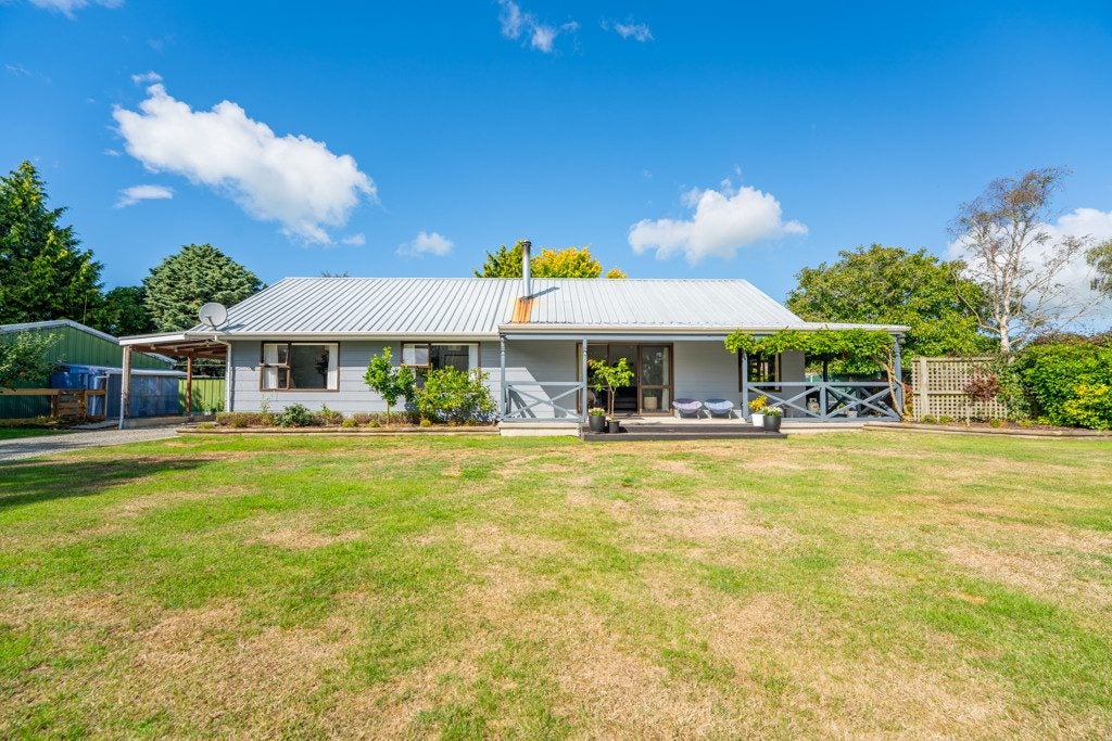 1643 Glenavy-Hilderthorpe Road, Oamaru - Carousel 1