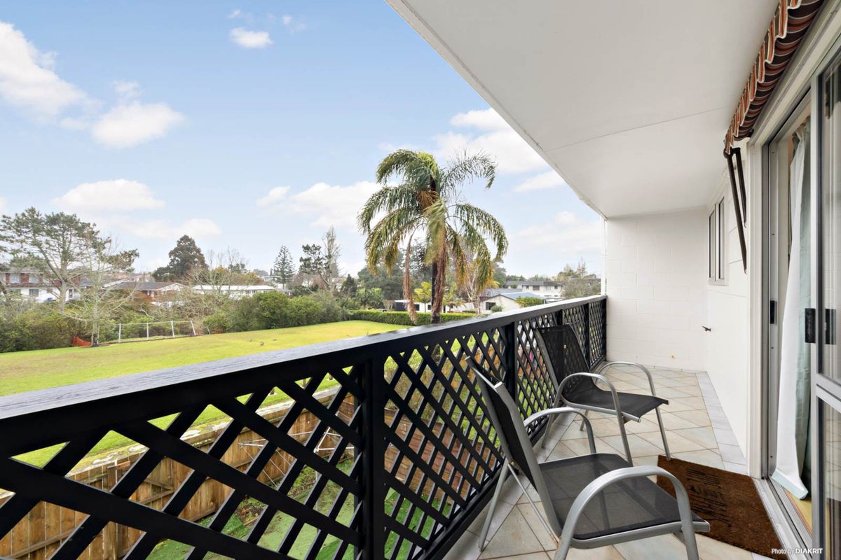 3/23 Copley Street, New Lynn, Auckland - Carousel 1