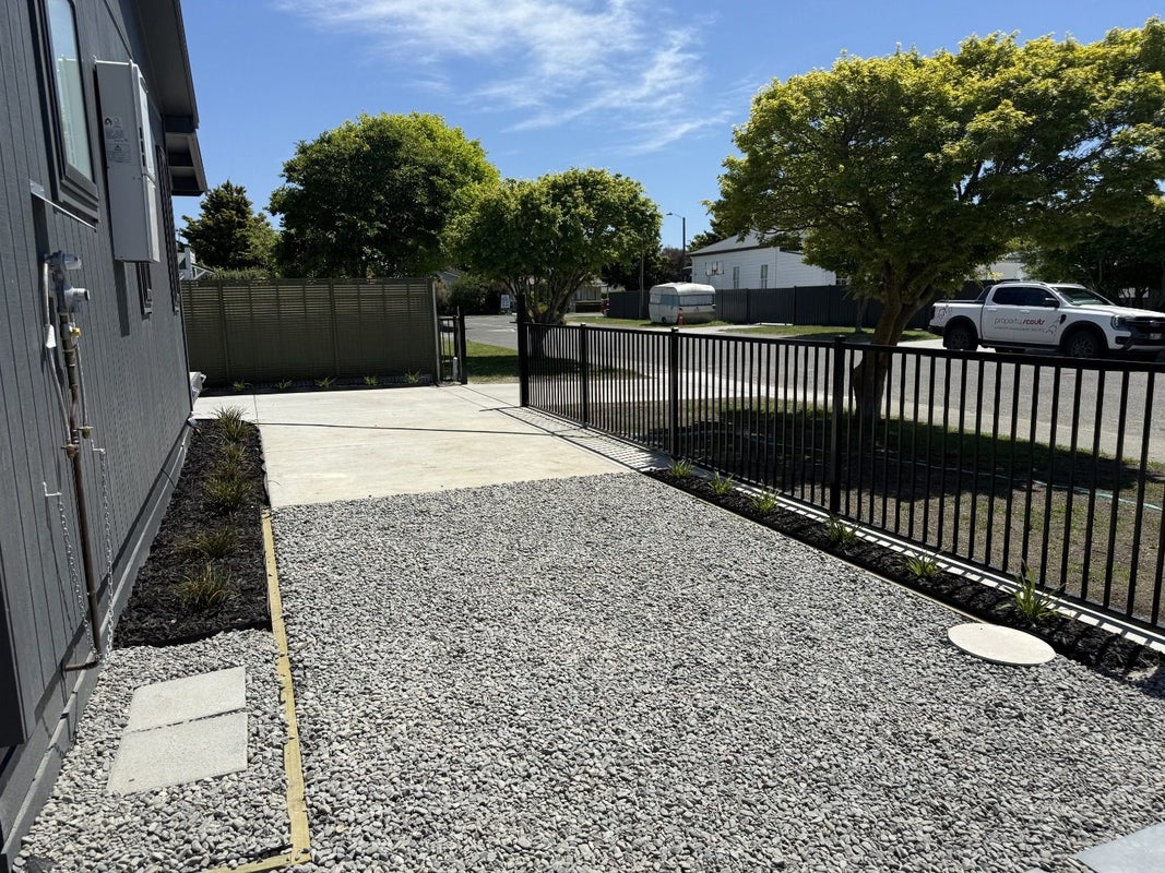 805 Dufferin Street, Akina, Hastings - Carousel 2