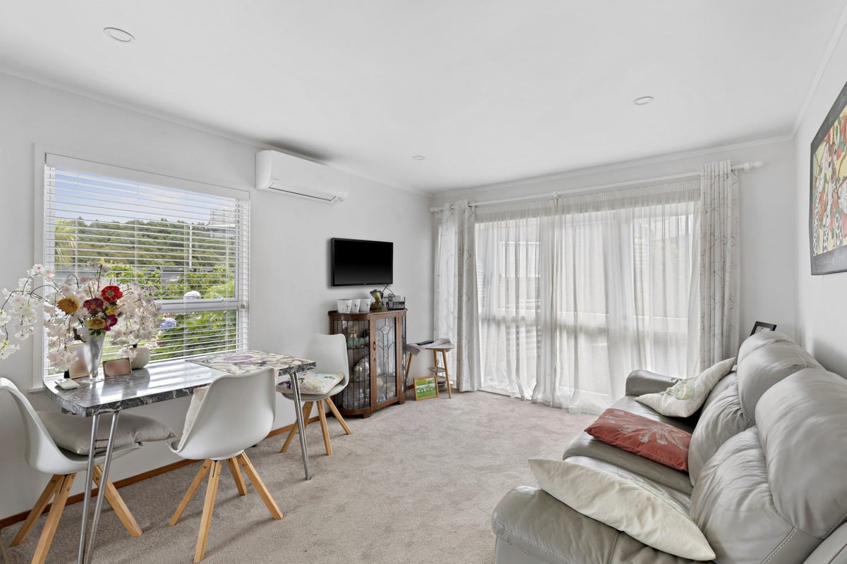 25/15 Puriri Street, Takapuna, Auckland - Carousel 2