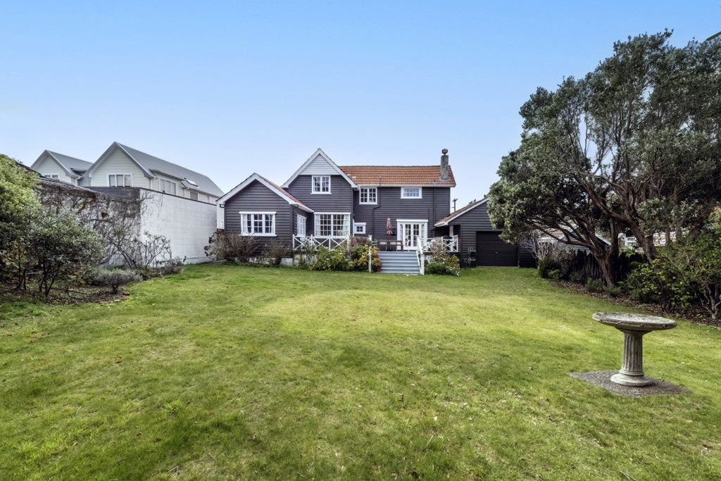 48 Ludlam Street, Seatoun, Wellington - Carousel 22