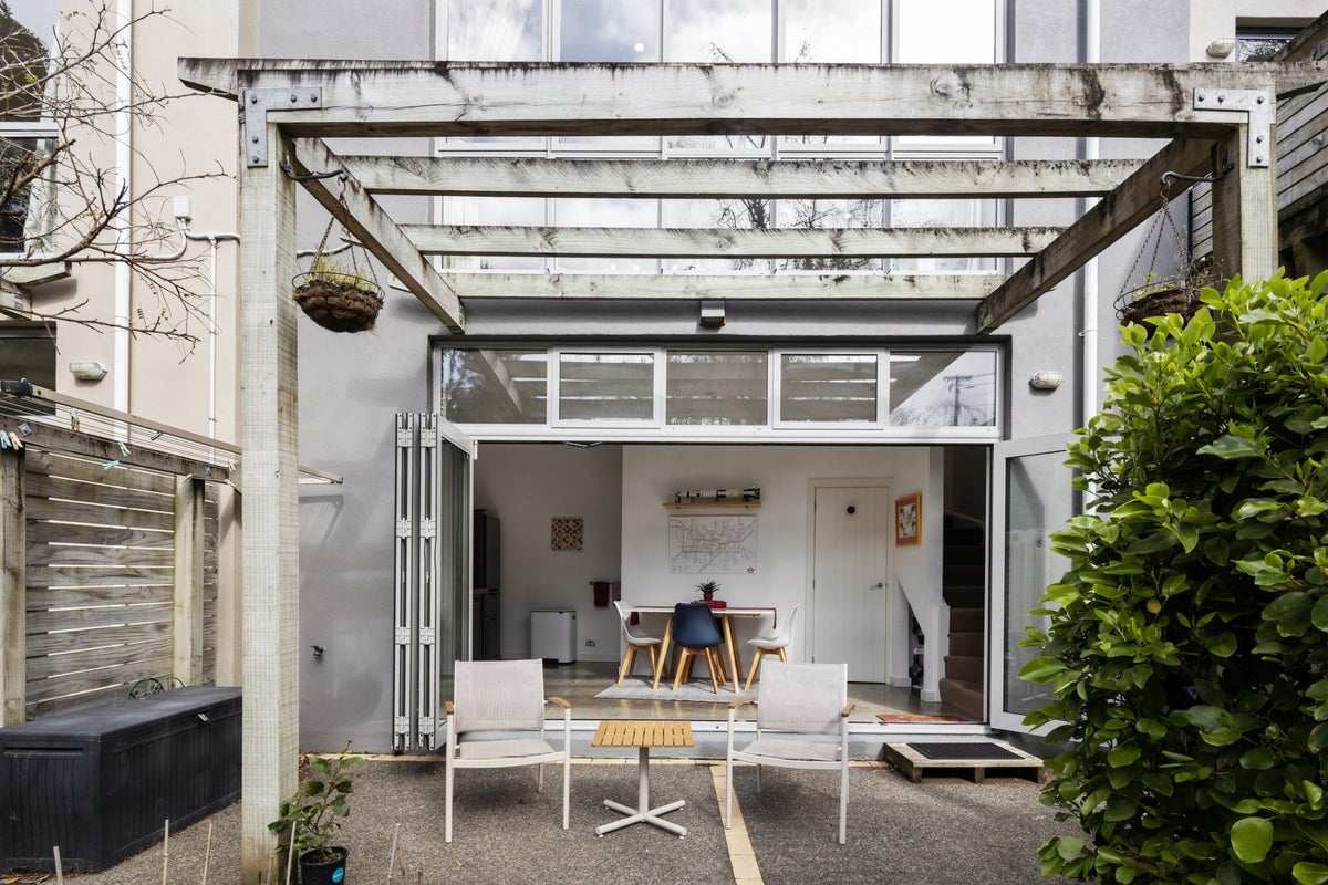 6/59 Mortimer Terrace, Brooklyn, Wellington - Carousel 1