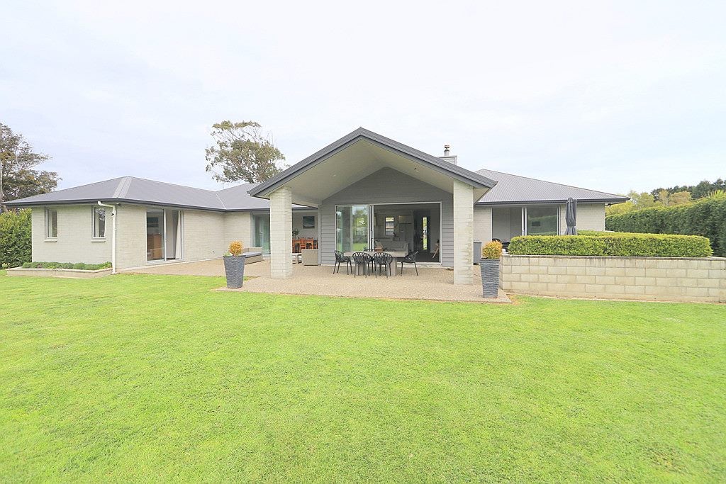 2 Awarua Road, Otatara - Carousel 2