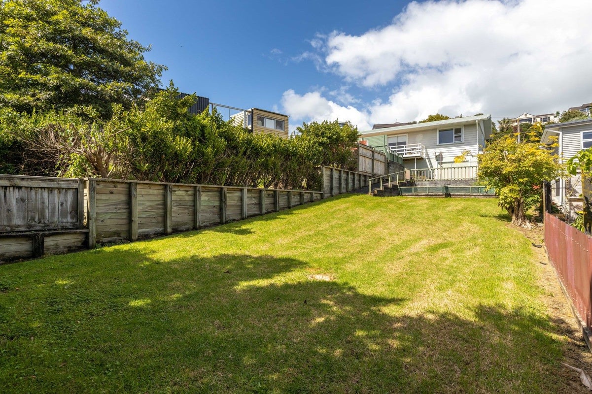 6 Annandale Street, Lynmouth, New Plymouth - Carousel 2