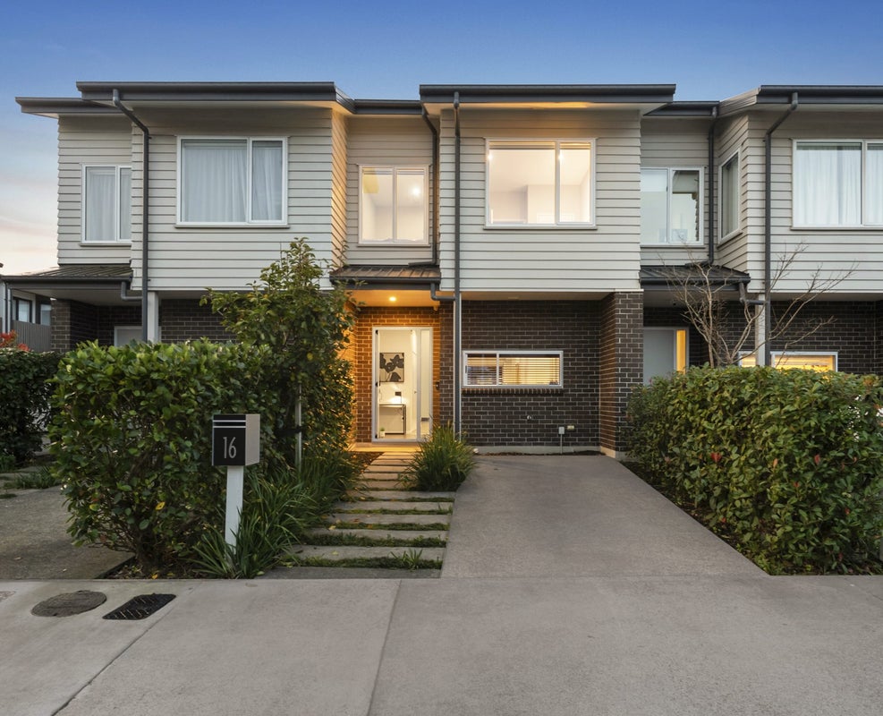 16 Mangahoe Road, Mount Wellington, Auckland - Carousel 1