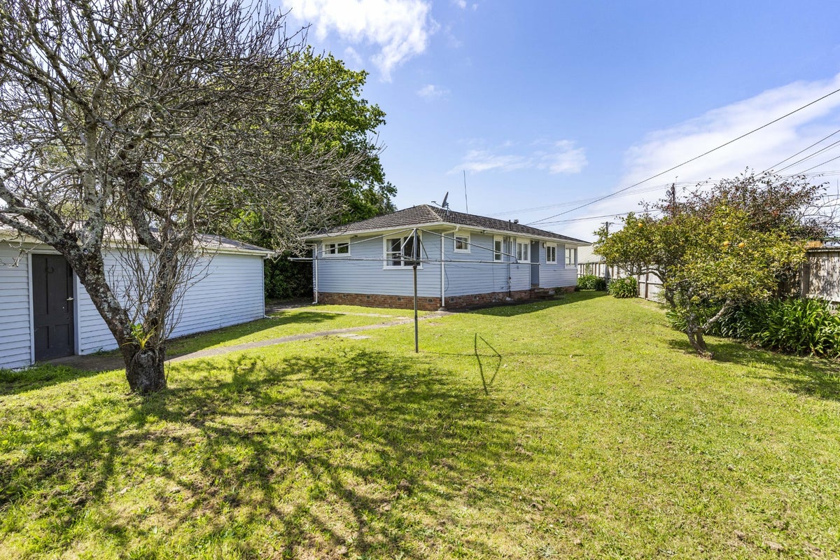 250 Birkdale Road, Birkdale, Auckland - Carousel 1