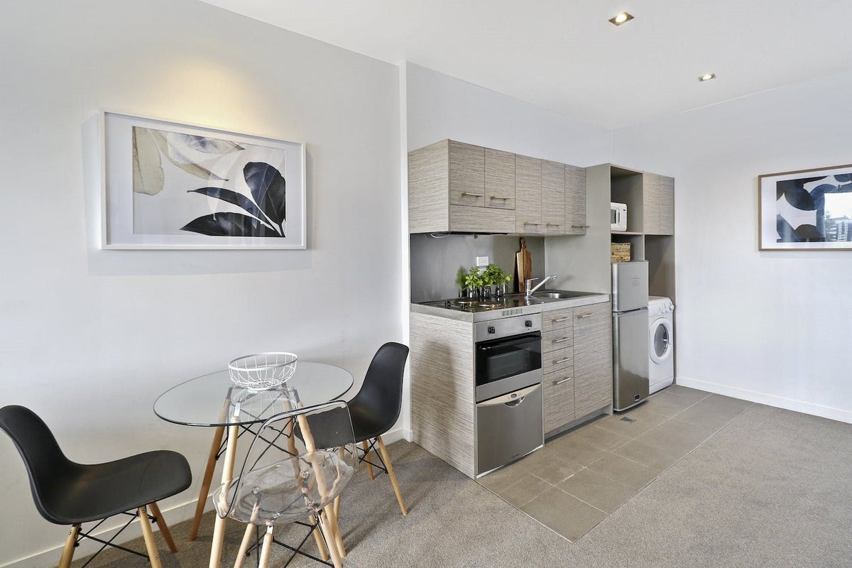 406/145 Symonds Street, Newton, Auckland - Carousel 1
