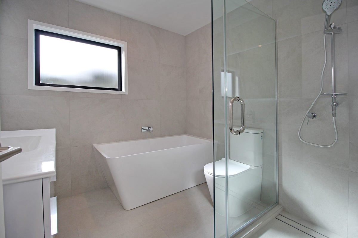 2B Sanda Road, Panmure, Auckland - Carousel 9