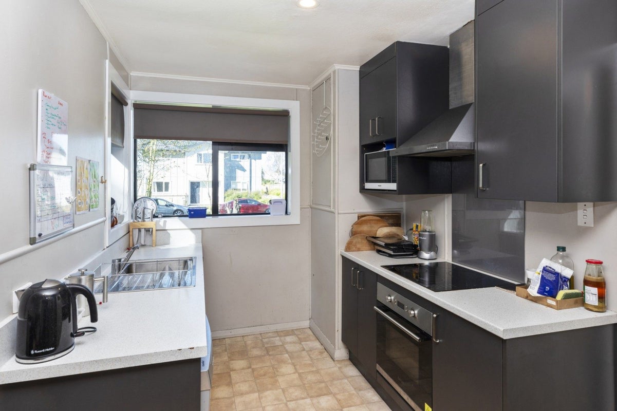 29 Vicki Street, Sockburn, Christchurch - Carousel 2
