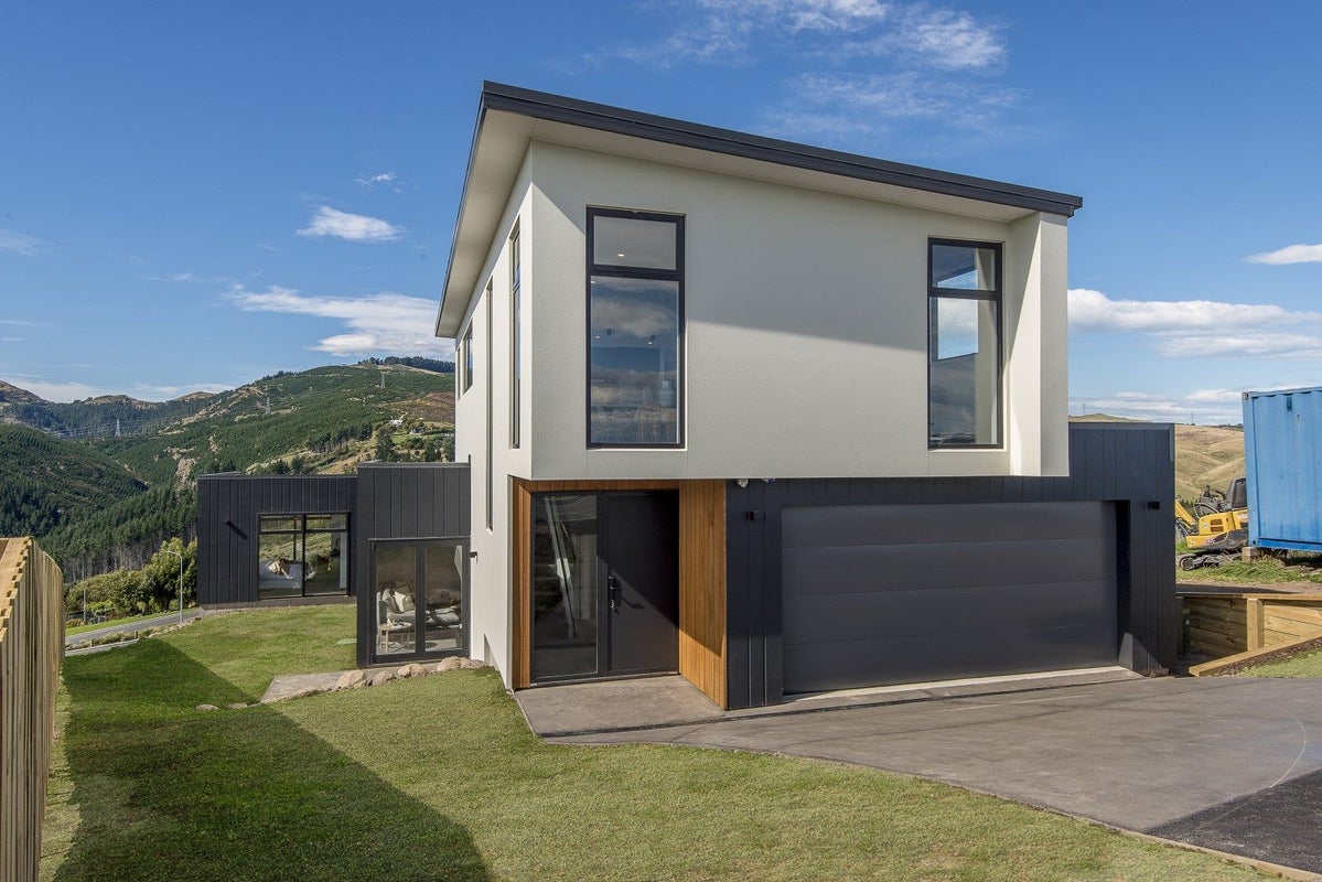 214 Penruddock Rise, Westmorland, Christchurch - Carousel 1