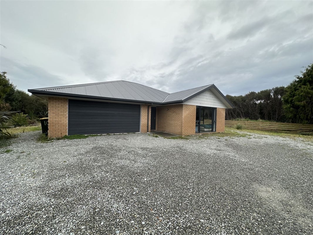 10 Munro Place, Kumara Junction, Greymouth - Carousel 1