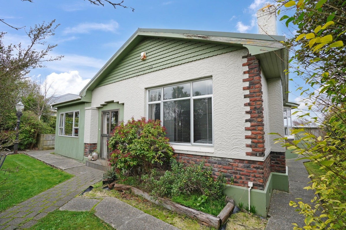 41 Rimu Street, Heidelberg, Invercargill - Carousel 1