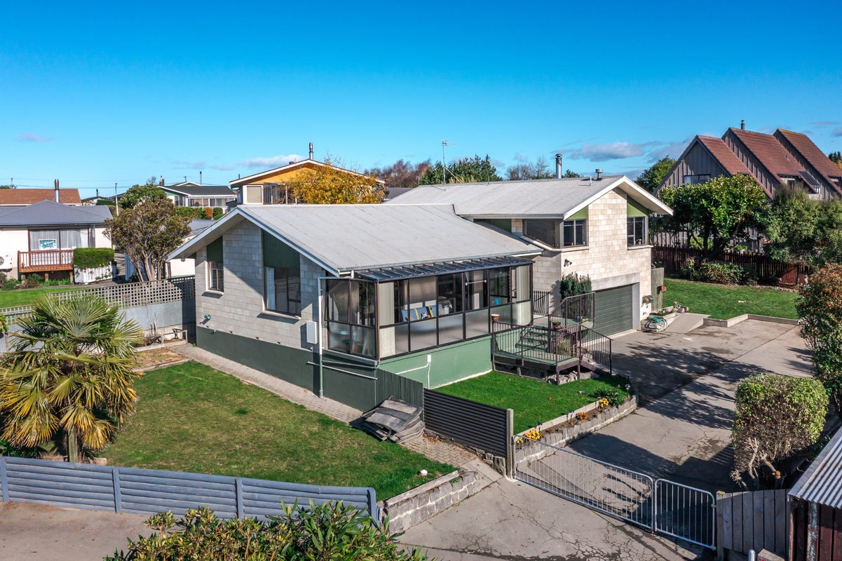 20A Dampier Street, Oceanview, Timaru - Carousel 1