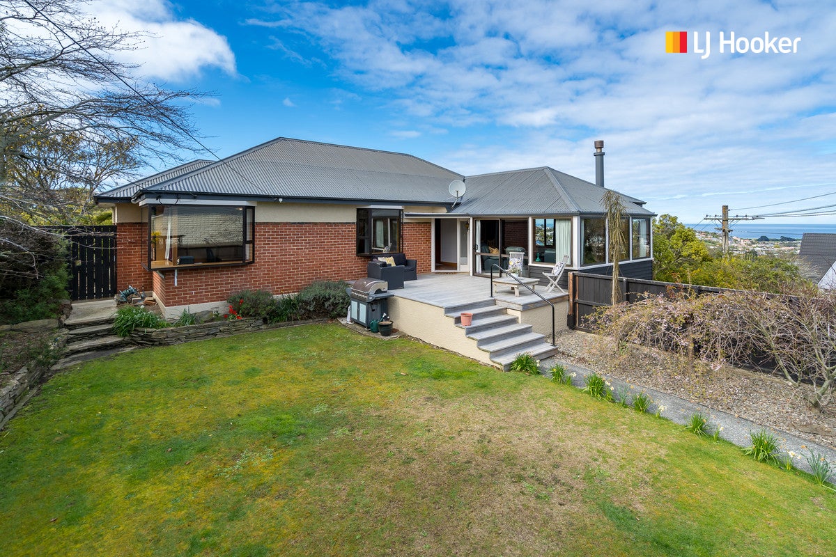 8 Dinmont Street, Waverley, Dunedin - Carousel 1