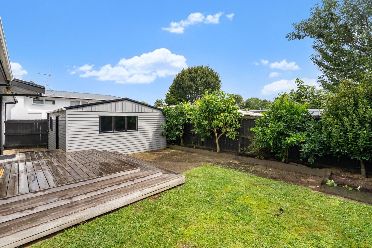 17 Arnold Street, Leamington, Cambridge - Carousel 11