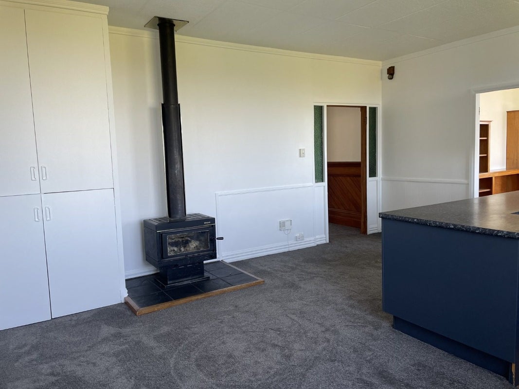 31 Carnarvon Street, Belleknowes, Dunedin - Carousel 8