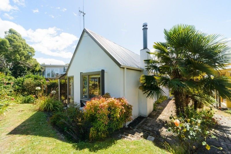6A Sharon Place, Awapuni, Palmerston North - Carousel 1