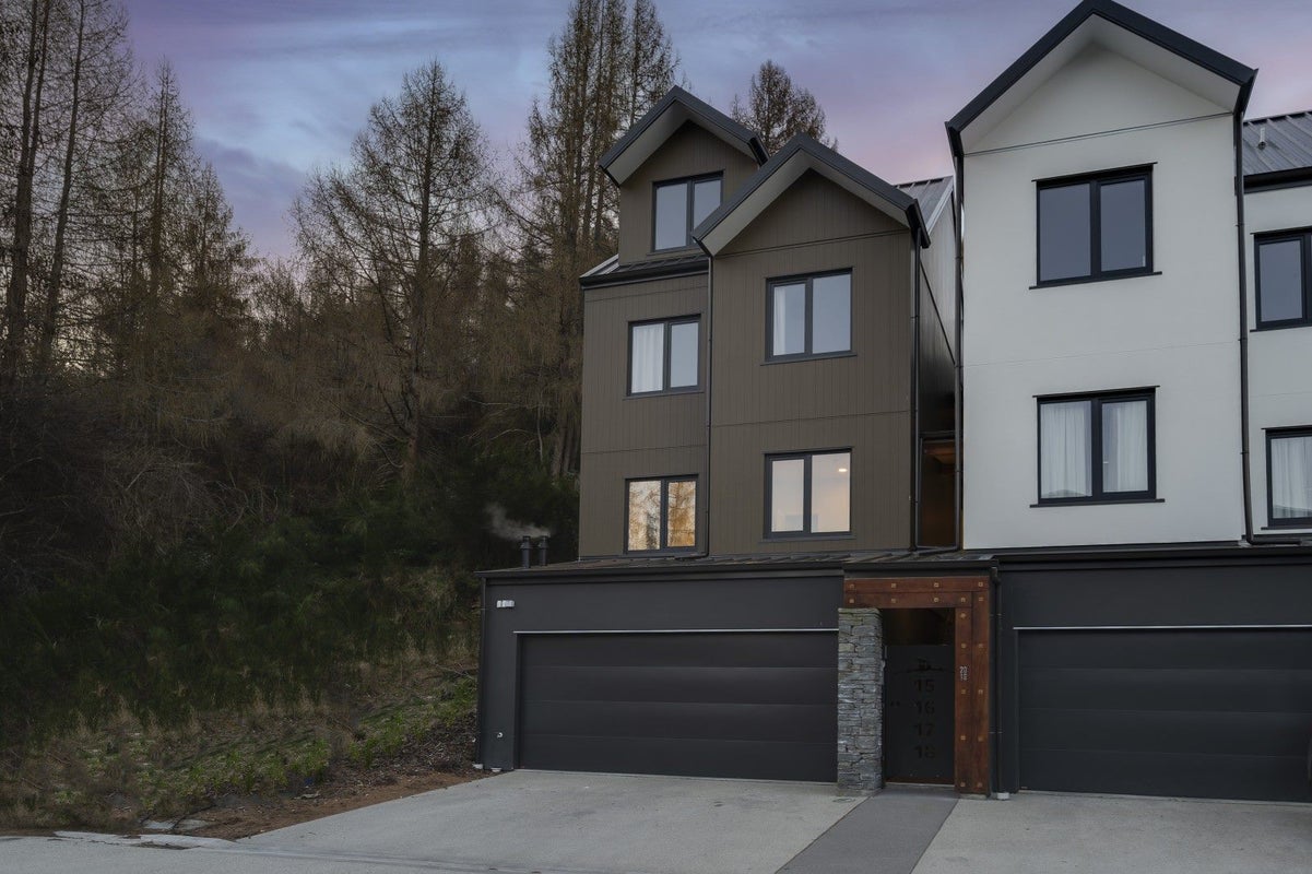 15/20 George Bullen Lane, Arthurs Point, Queenstown - Carousel 1