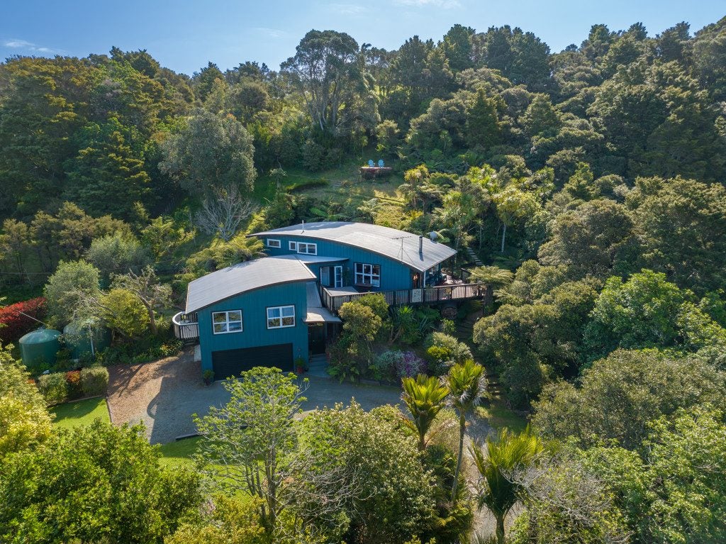 140 Owhiwa Road, Onerahi - Carousel 1