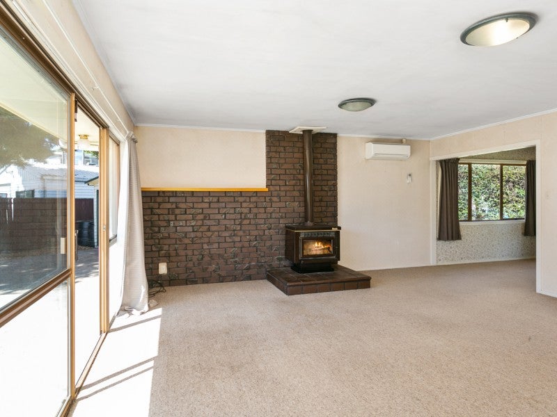 15 Shelley Street, Leamington, Cambridge - Carousel 2