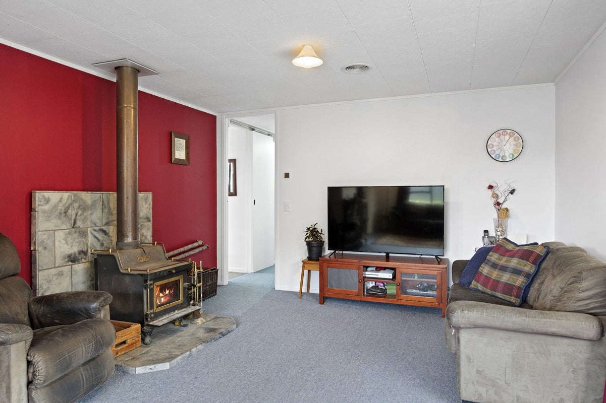 20 McLaughlins Road, Darfield, Darfield - Carousel 2