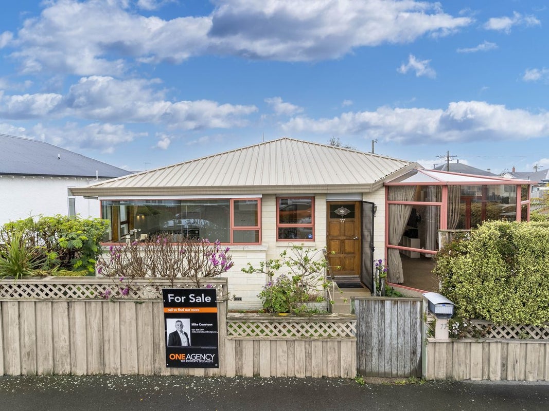 77 Bay View Road, South Dunedin, Dunedin - Carousel 1