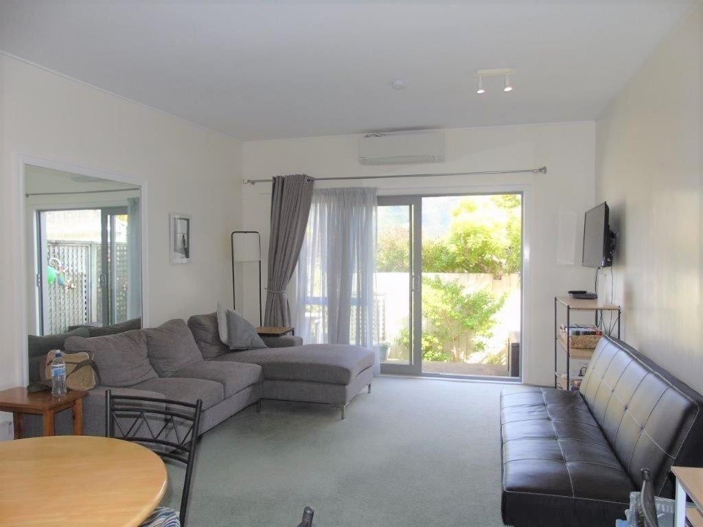 2/3 Ngaio Gorge Road, Ngaio, Wellington - Carousel 2